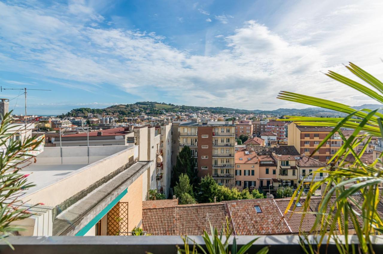 Attico Pisaurum - Central Apartment With Parking! Pesaro Exteriér fotografie